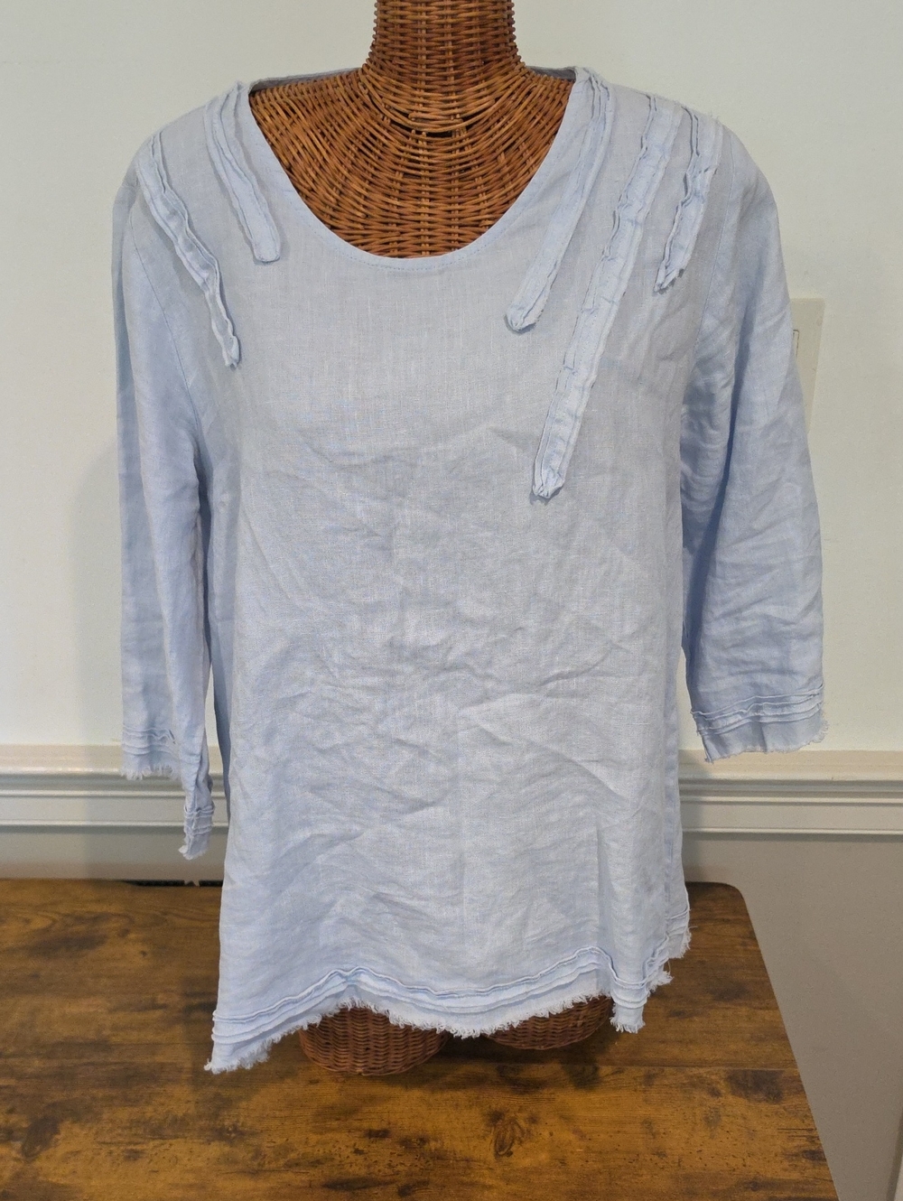 100% Linen Match Point Light Blue Scoop Neck Tunic Top Womens Size Medium